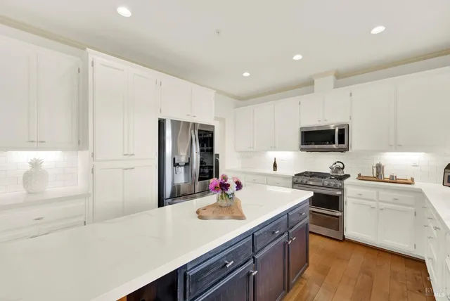 $1,595,000 | 58 Sea Breeze Court, Napa, CA 94559