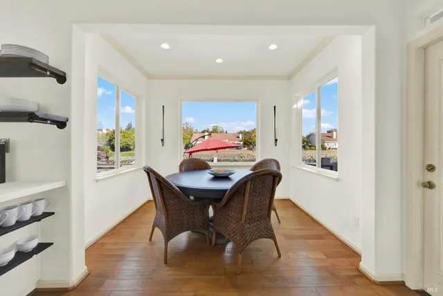 $1,595,000 | 58 Sea Breeze Court, Napa, CA 94559