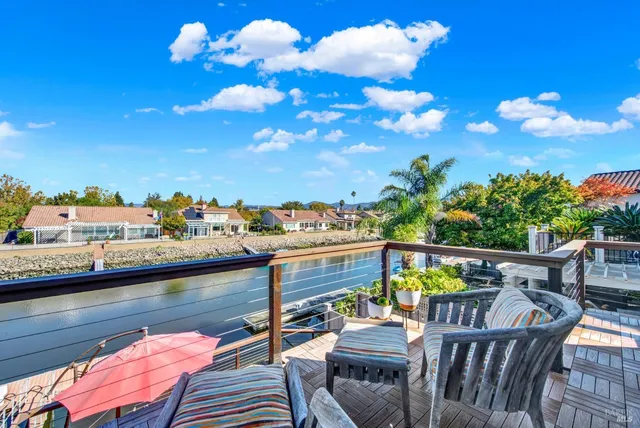 $1,595,000 | 58 Sea Breeze Court, Napa, CA 94559