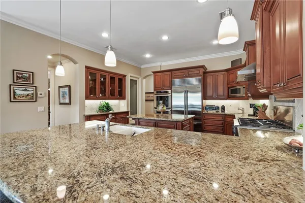 $2,799,000 | 3141 Tucker Lane, Rossmoor, CA 90720