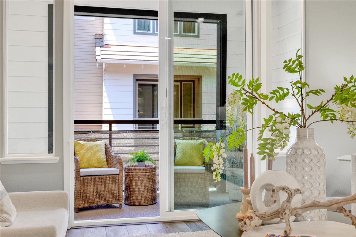 122 Ranch Lane Mountain View, CA 94040 - Photo 12 of 69