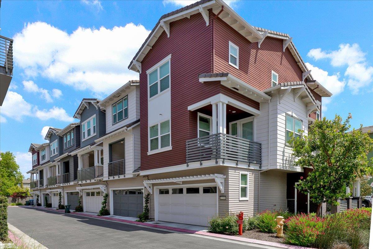 122 Ranch Lane Mountain View, CA 94040 - Photo 58 of 69 a front view of a building