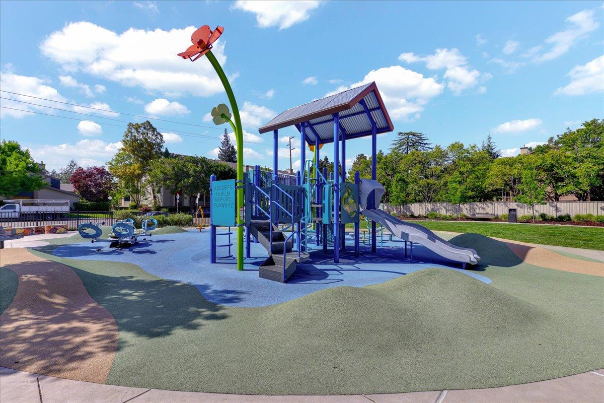 122 Ranch Lane Mountain View, CA 94040 - Photo 67 of 69