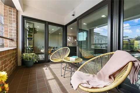 $775,000 | 307 South Dithridge Street, Unit 212, Pittsburgh, PA 15213