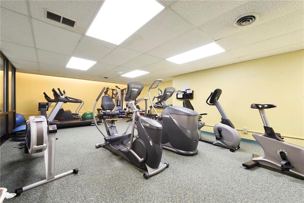 307 South Dithridge Street, Unit 212 Pittsburgh, PA 15213 - Photo 49 of 50