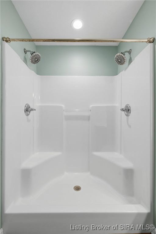 3809 Ridgetop Circle Jeffersonville, IN 47130 - Photo 25 of 37