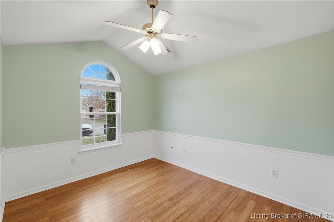 3809 Ridgetop Circle Jeffersonville, IN 47130 - Photo 26 of 37