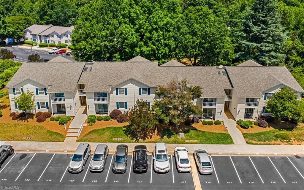 5643 Hornaday Road, Unit D Greensboro, NC 27409 - Photo 27 of 27 Gallery Image 27