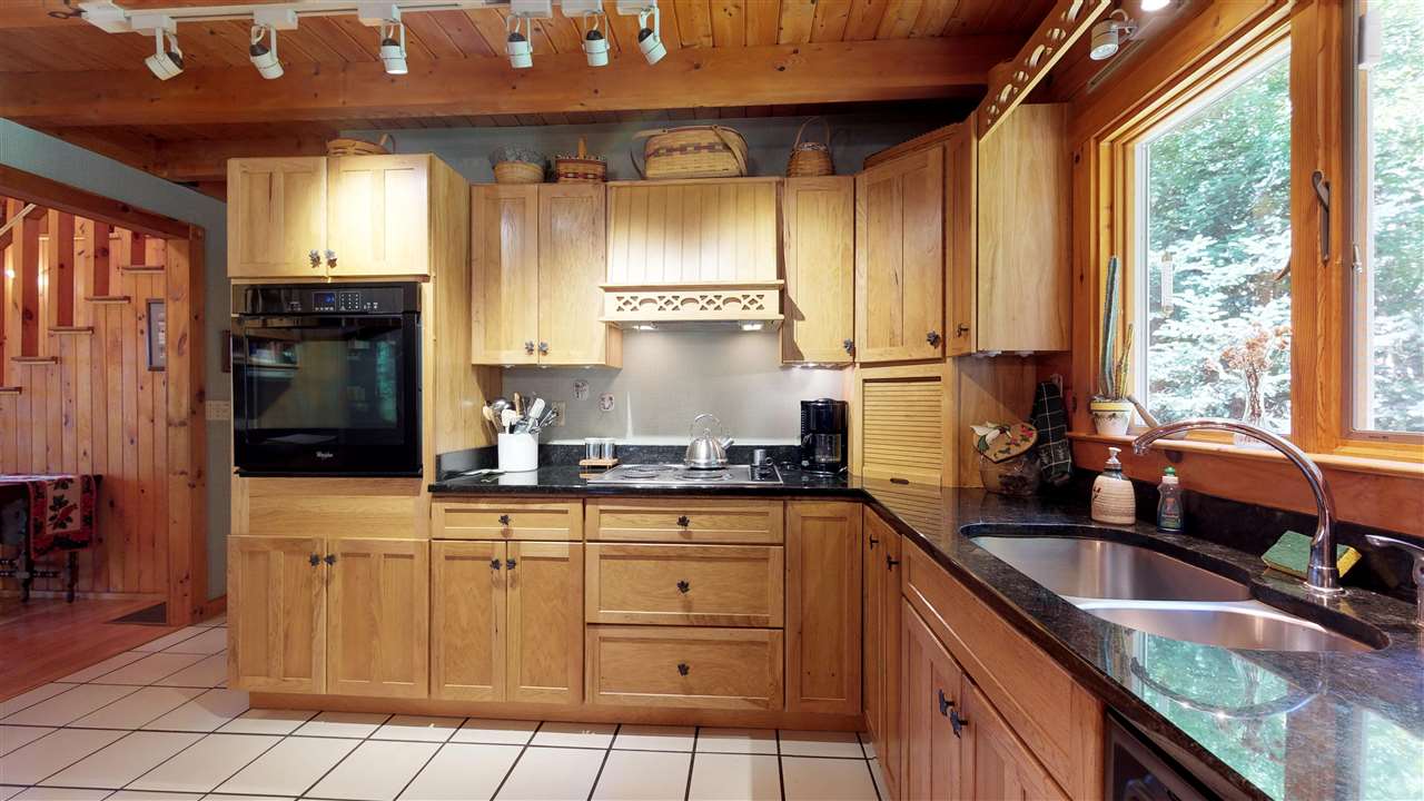 395 Wentworth Road Bolton, VT 05477 - Photo 6 of 26 Gallery Image 6