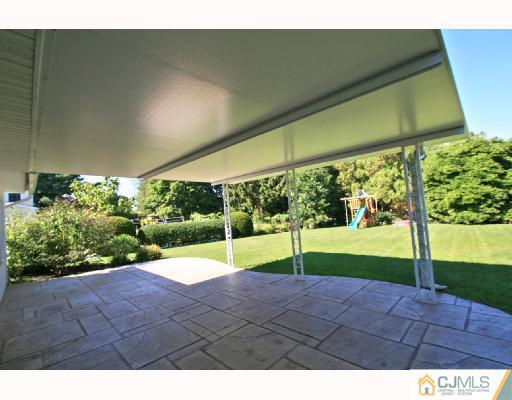 4 Dahlia Road Somerset, NJ 08873 - Photo 6 of 8 Gallery Image 6