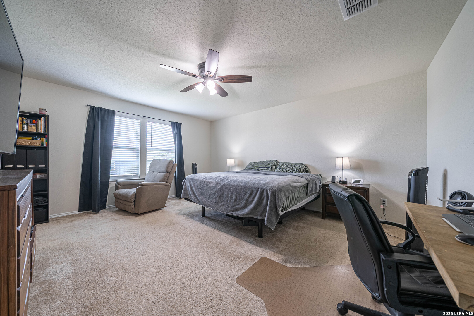 11906 Longfellow Ranch San Antonio, TX 78254 - Photo 17 of 35