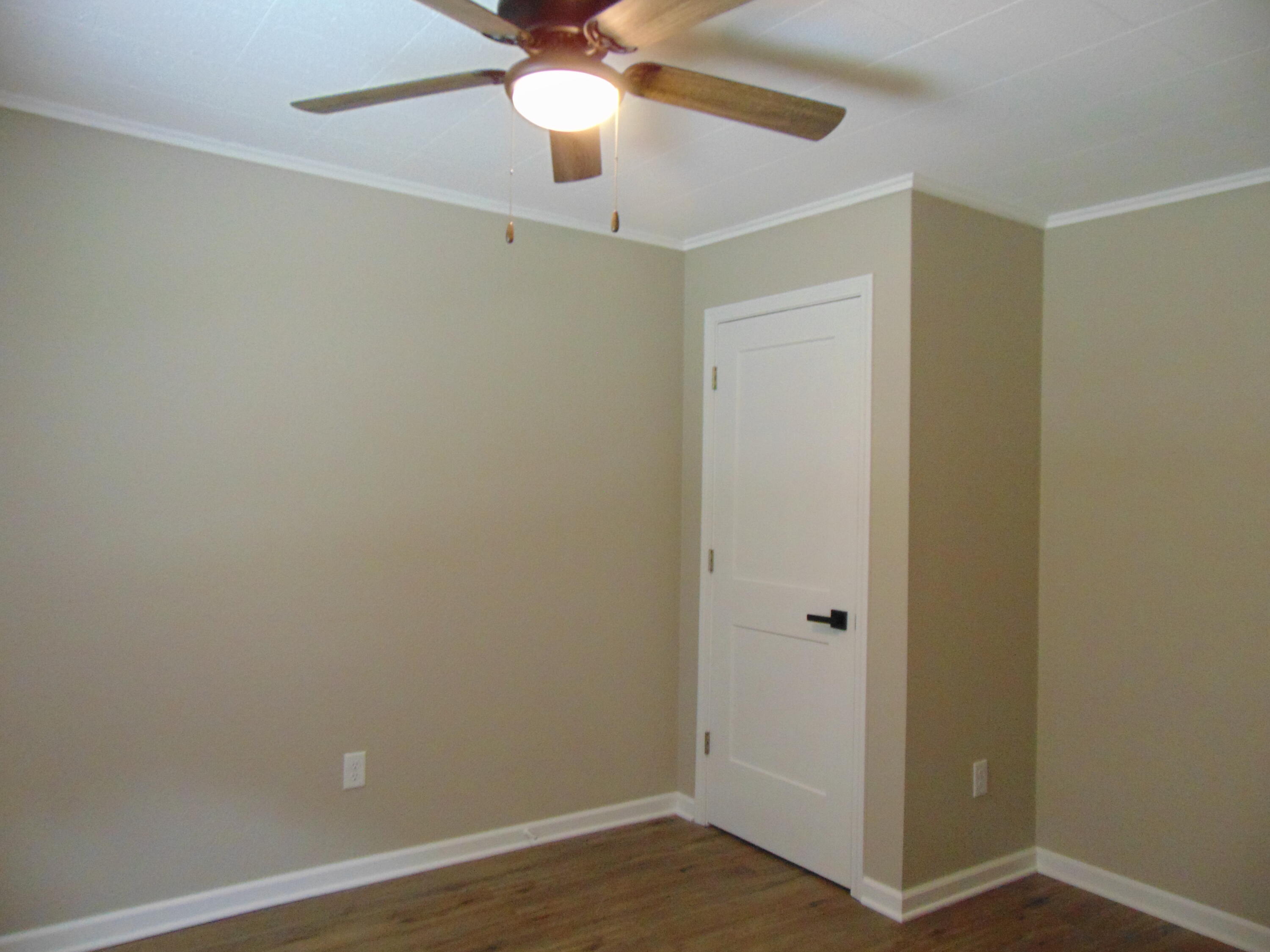 517 Maple Street Mukwonago, WI 53149 - Photo 15 of 30 Bedroom 3