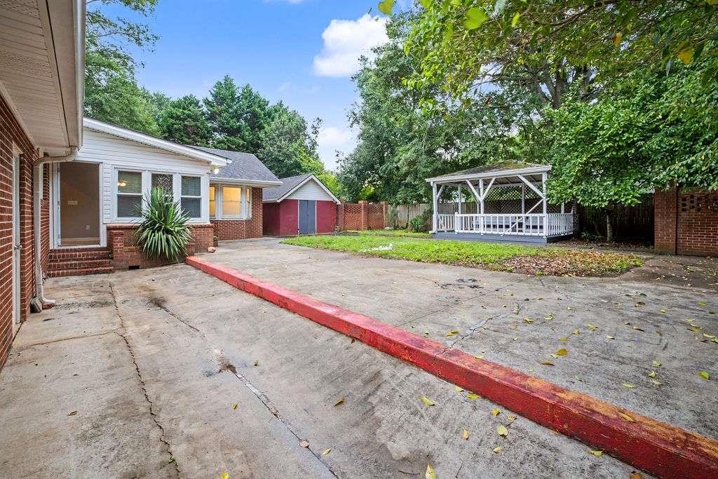 413 Old Newnan Road Carrollton, GA 30117 - Photo 19 of 21