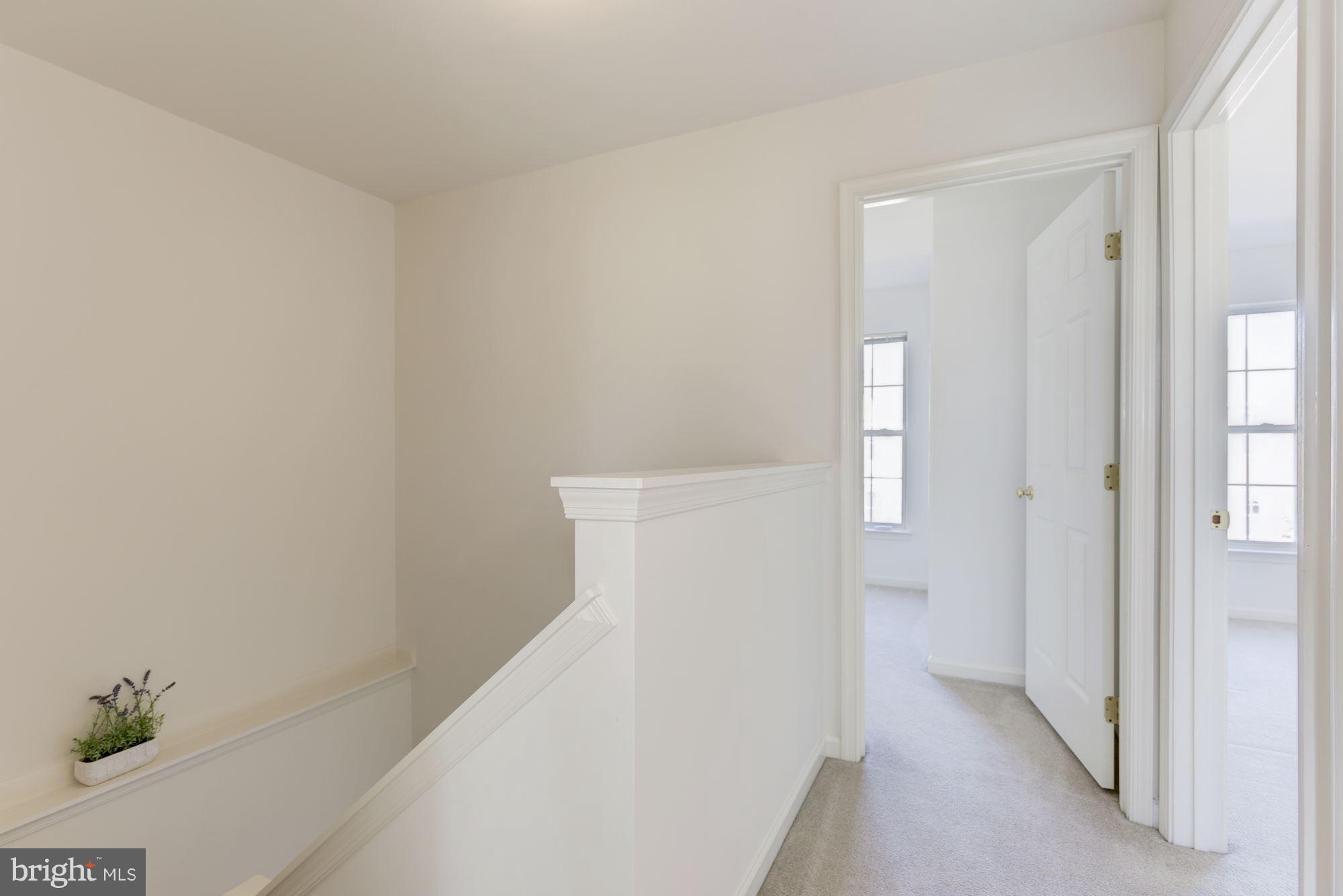 13595 Bathgate Drive Herndon, VA 20171 - Photo 17 of 29 Interior (General)