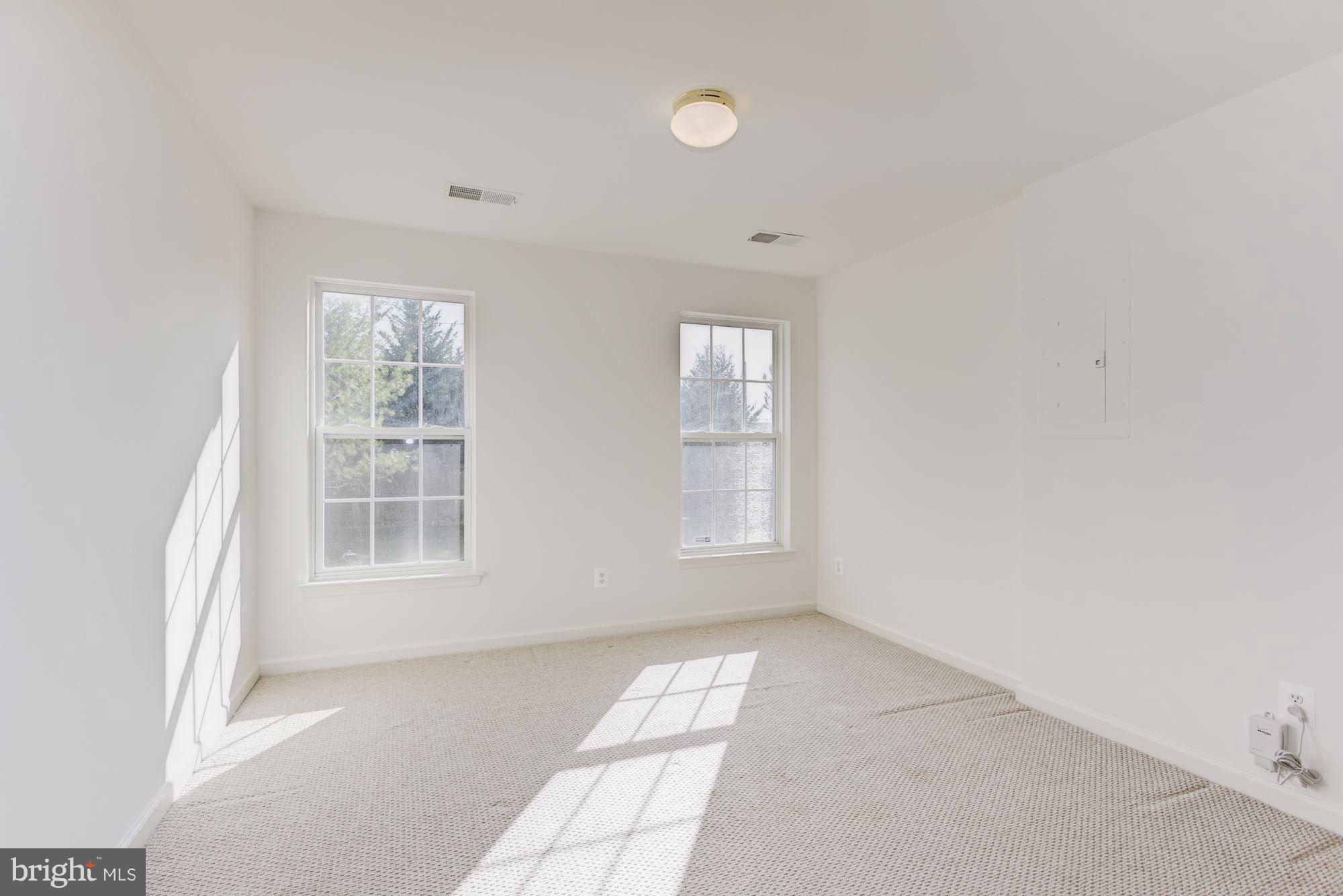 13595 Bathgate Drive Herndon, VA 20171 - Photo 24 of 29 Bedroom