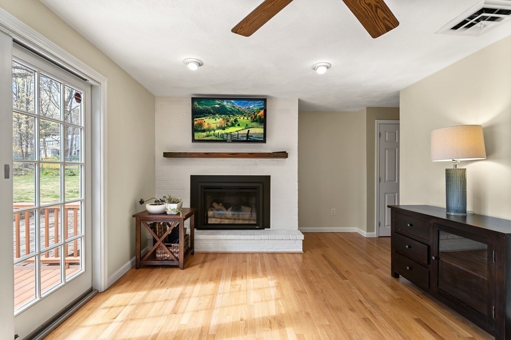 18 Neal Road Danvers, MA 01923 - Photo 11 of 36 Gallery Image 11