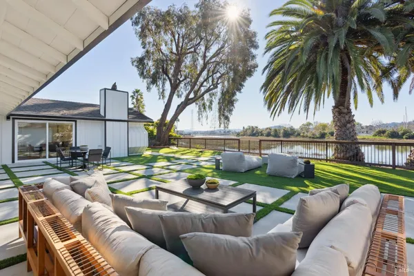 $2,495,000 | 44 Summit Avenue, San Rafael, CA 94901