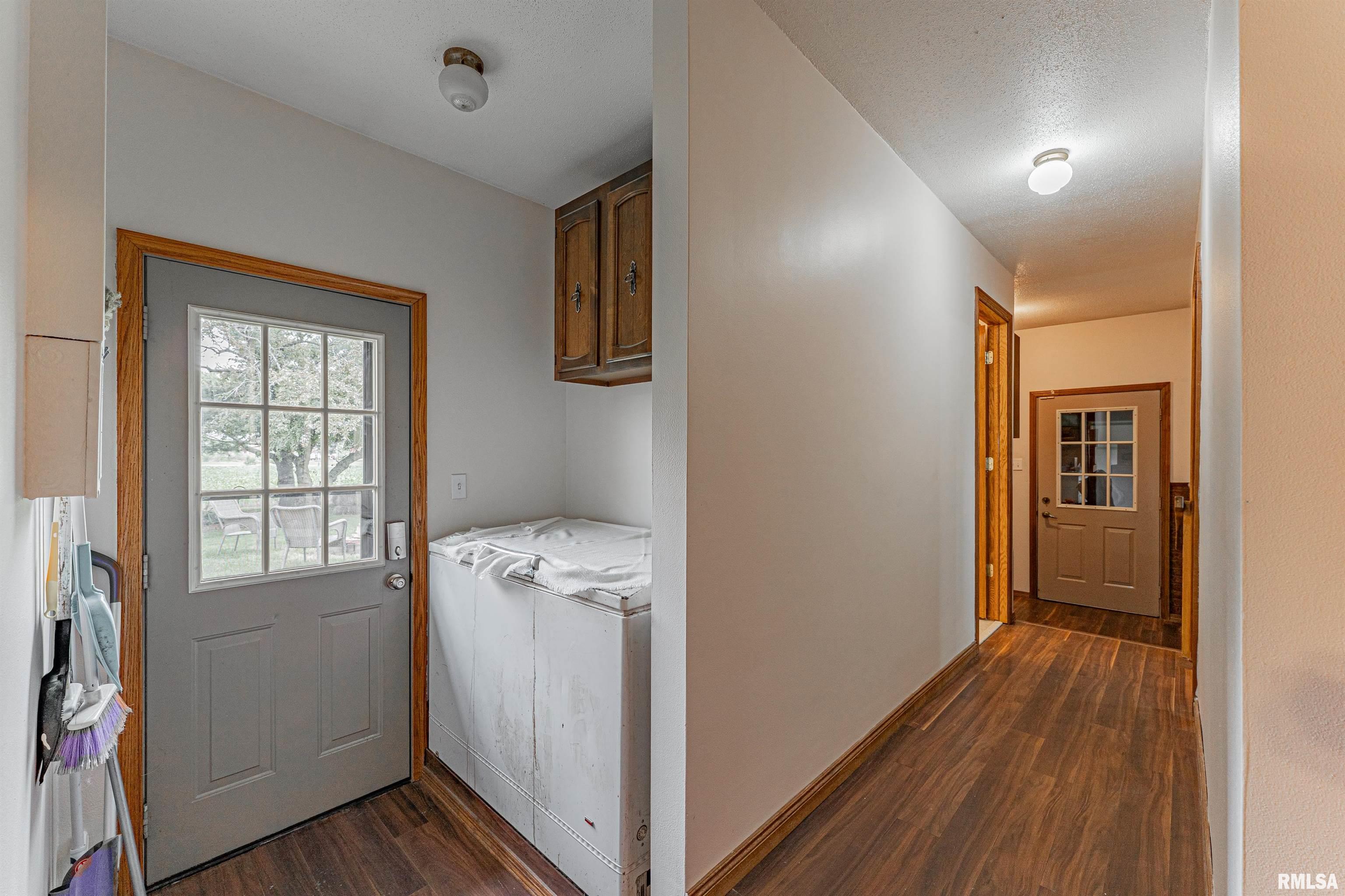 1354 Airport Road Lincoln, IL 62656 - Photo 13 of 47 Gallery Image 13