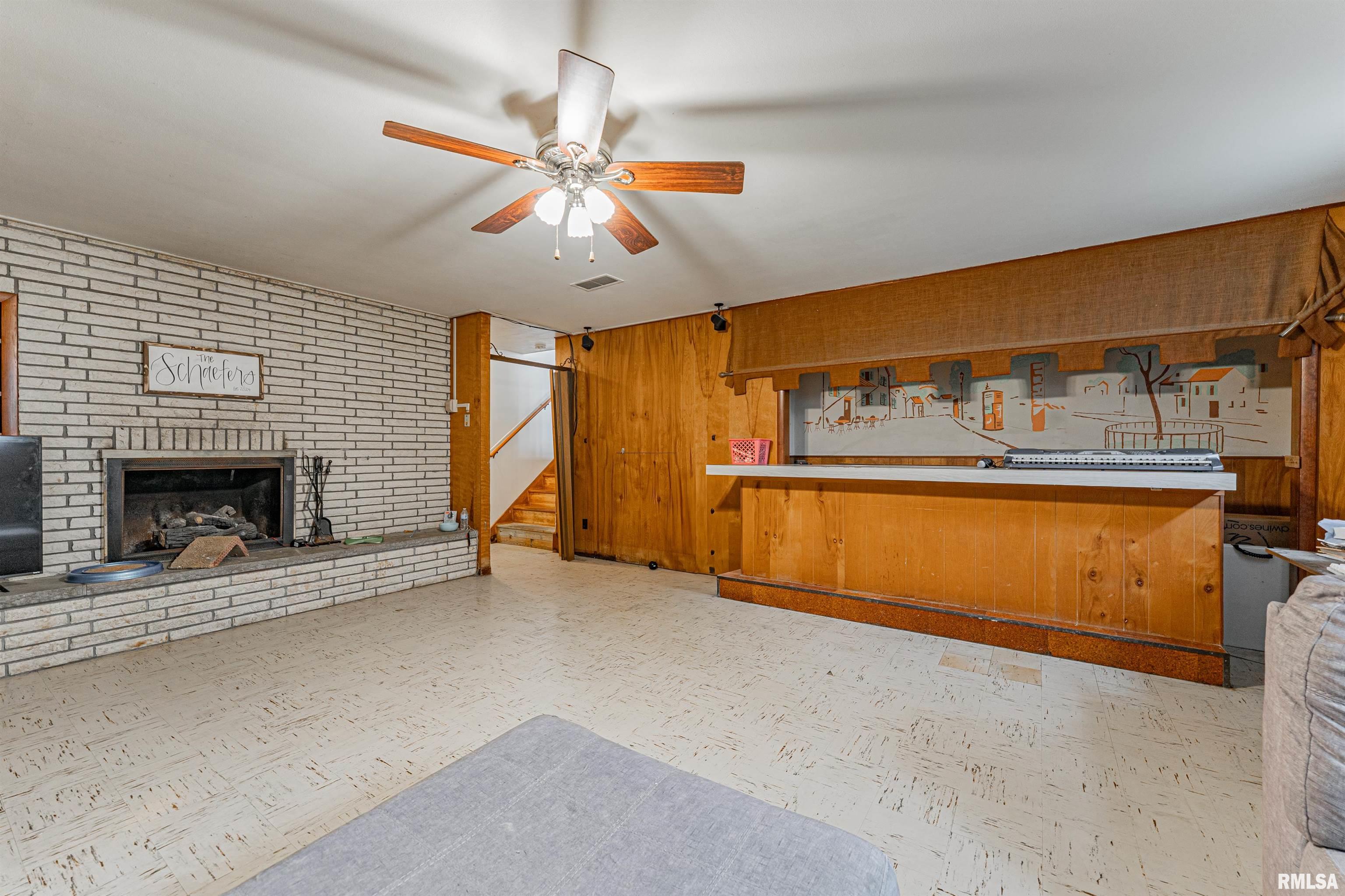 1354 Airport Road Lincoln, IL 62656 - Photo 32 of 47 Gallery Image 32