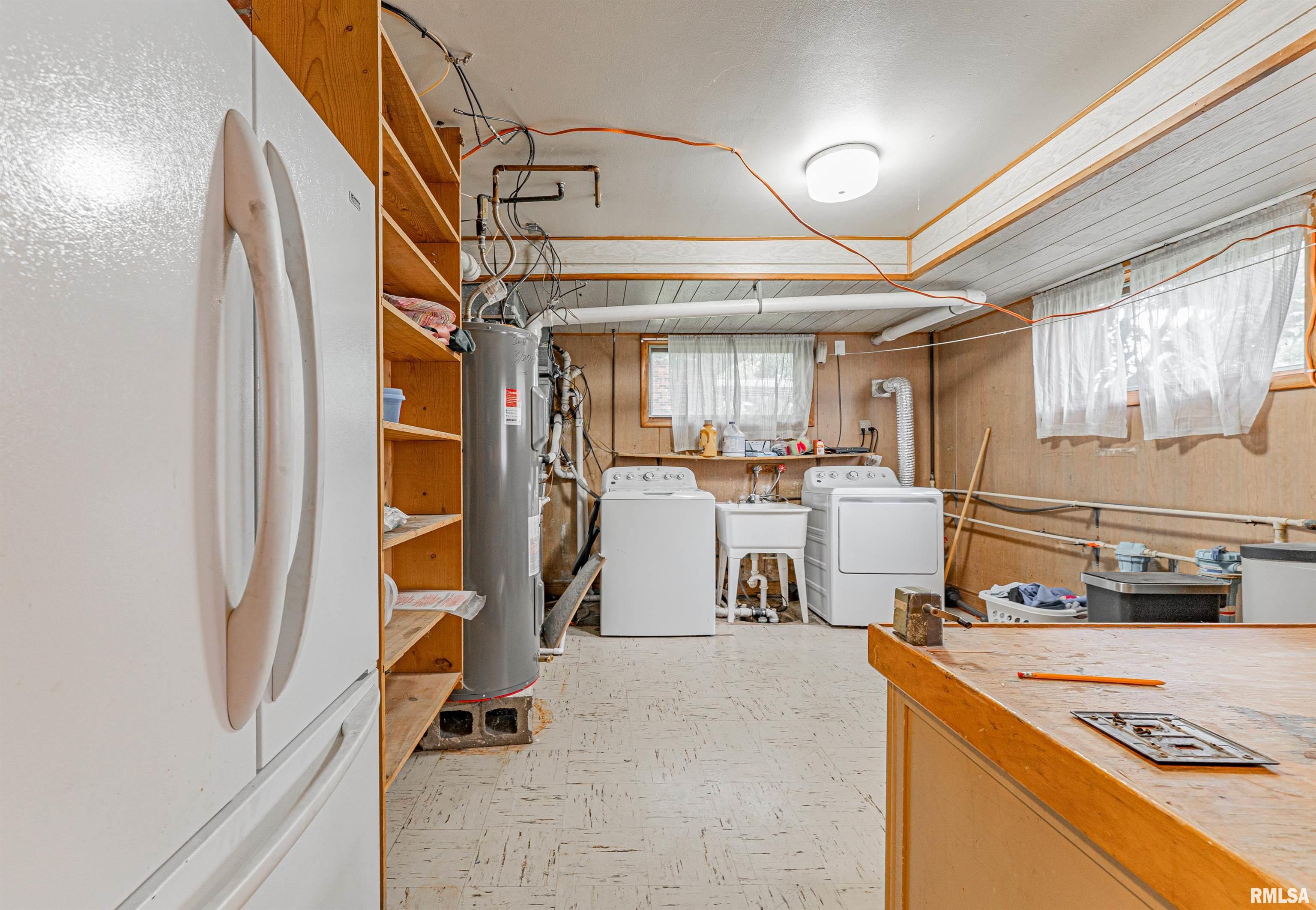 1354 Airport Road Lincoln, IL 62656 - Photo 33 of 47 Gallery Image 33