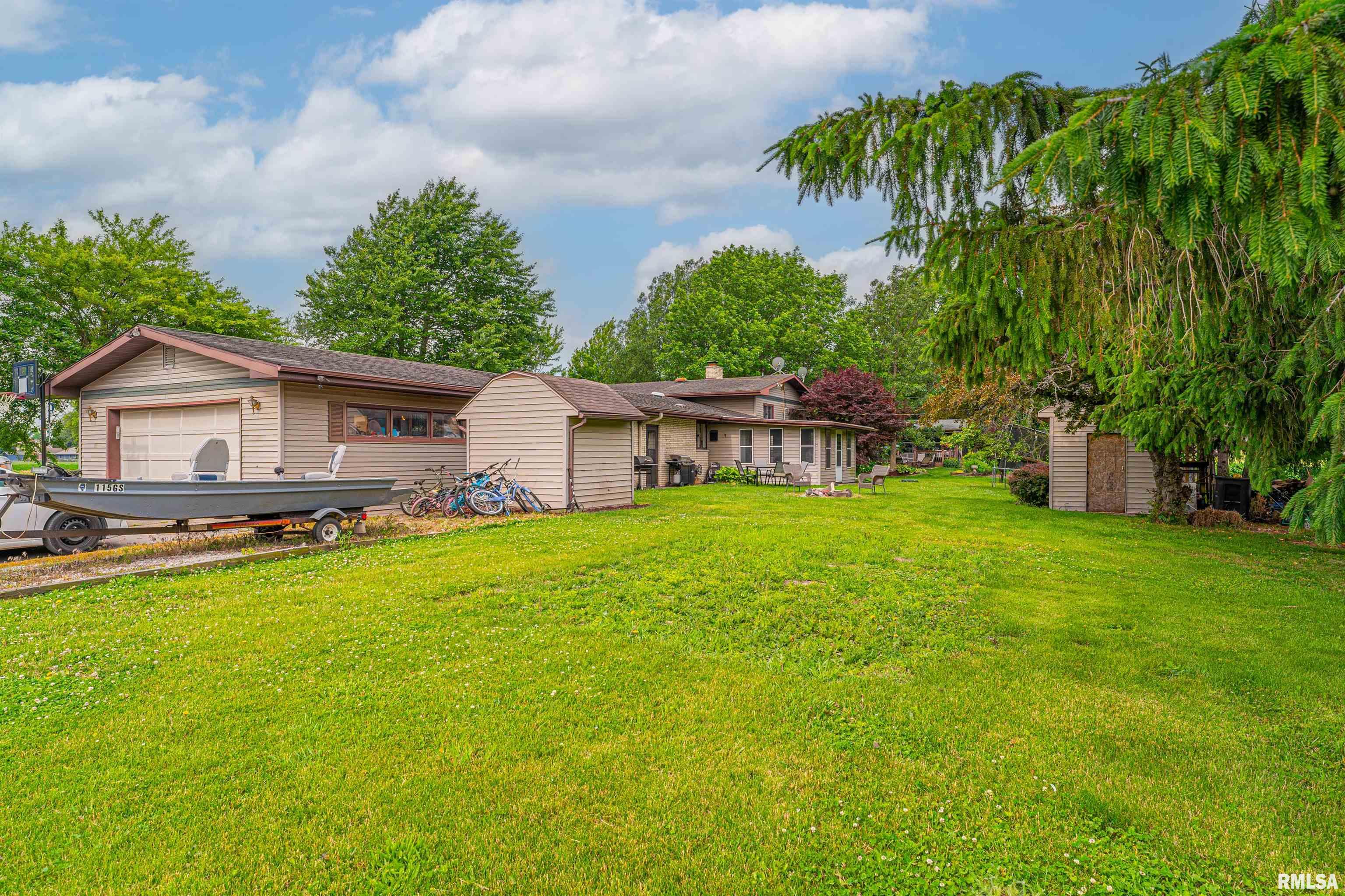 1354 Airport Road Lincoln, IL 62656 - Photo 38 of 47 Gallery Image 38