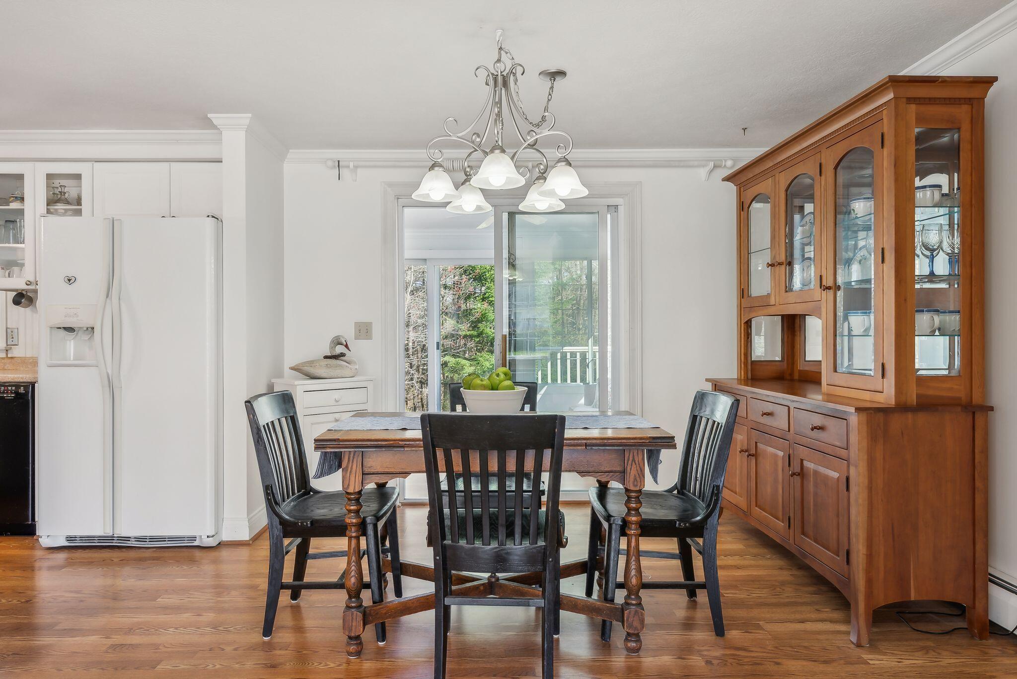 44 Hillview Avenue Saco, ME 04072 - Photo 13 of 36 Kitchen