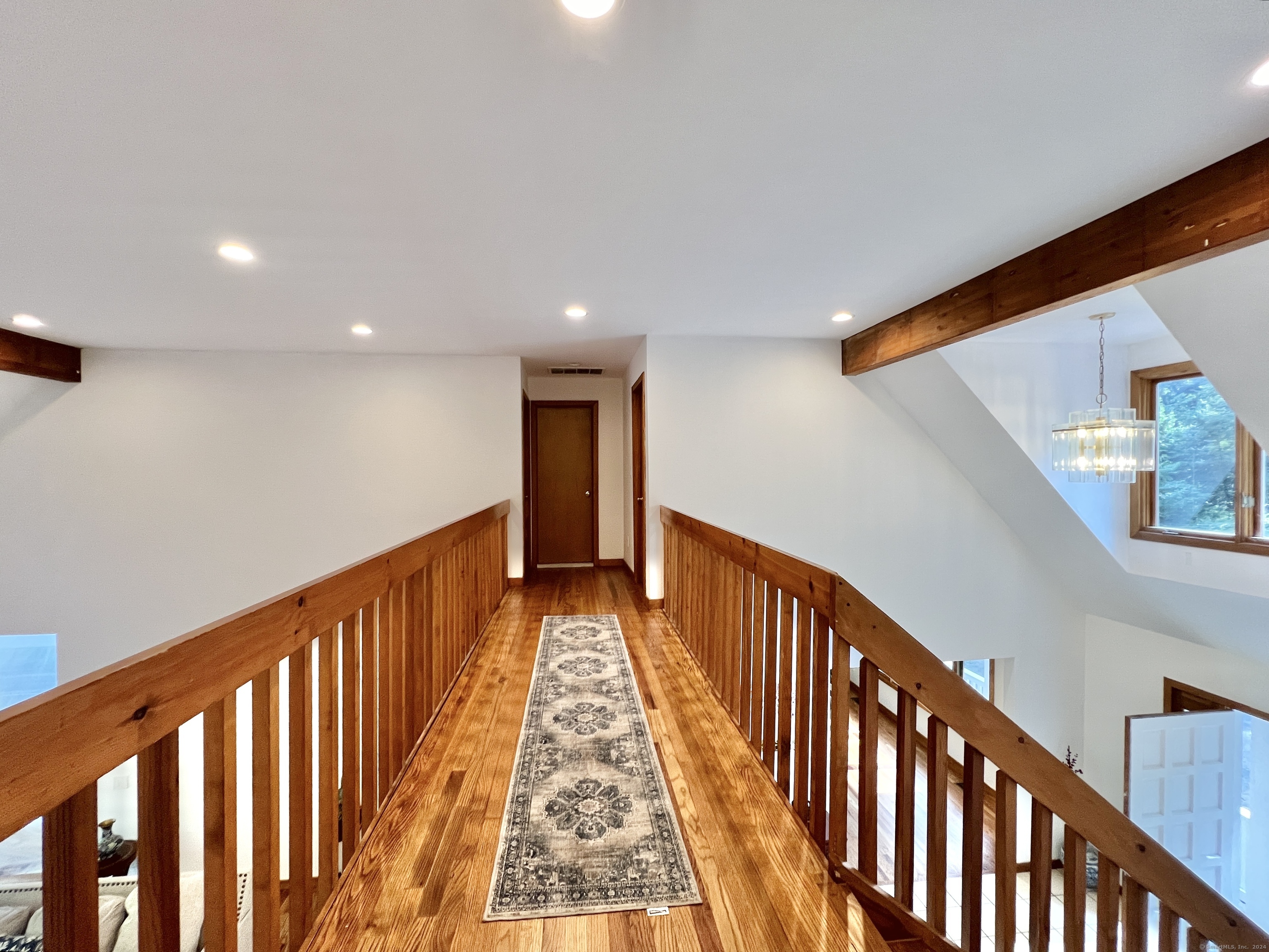 314 Erskine Road Stamford, CT 06903 - Photo 24 of 29 Open to below