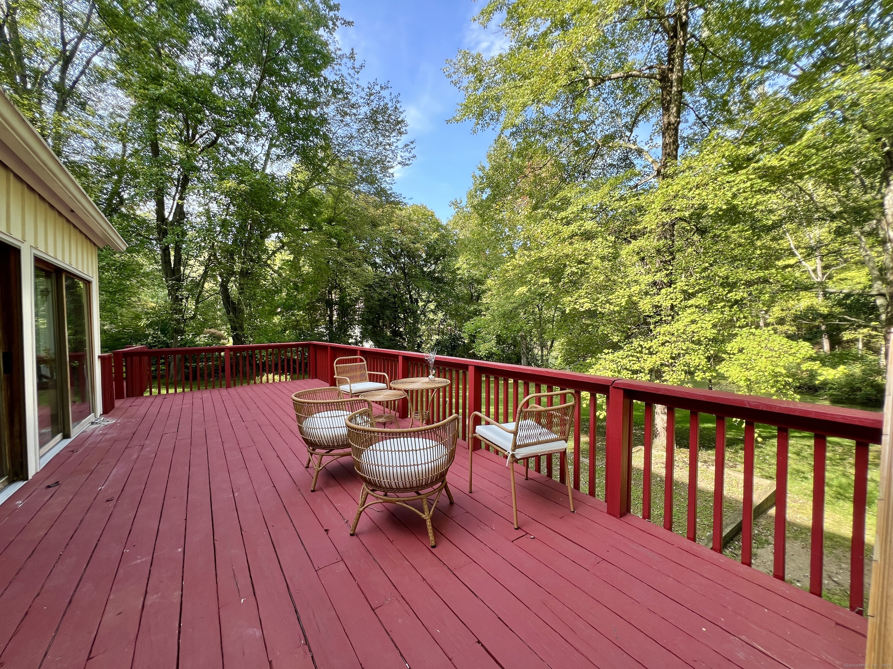 314 Erskine Road Stamford, CT 06903 - Photo 4 of 29 Large Deck overlooks scenery