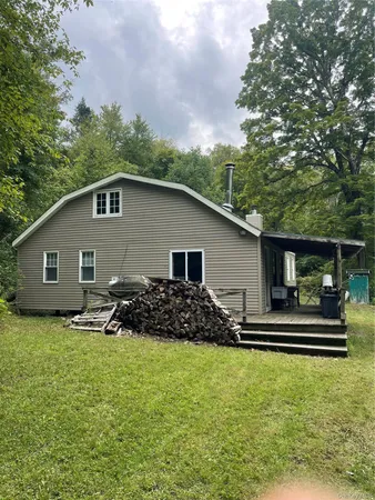 $759,000 | 80 Hunter Lane, Wassaic, NY 12592