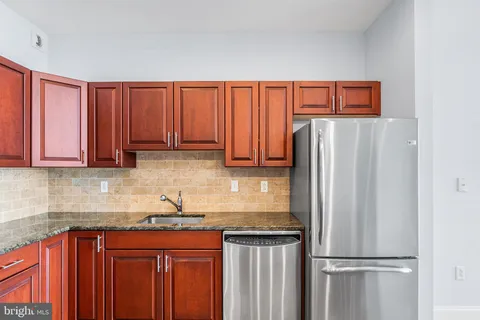 $324,900 | 901 North Penn Street, Unit F1507, Philadelphia, PA 19123