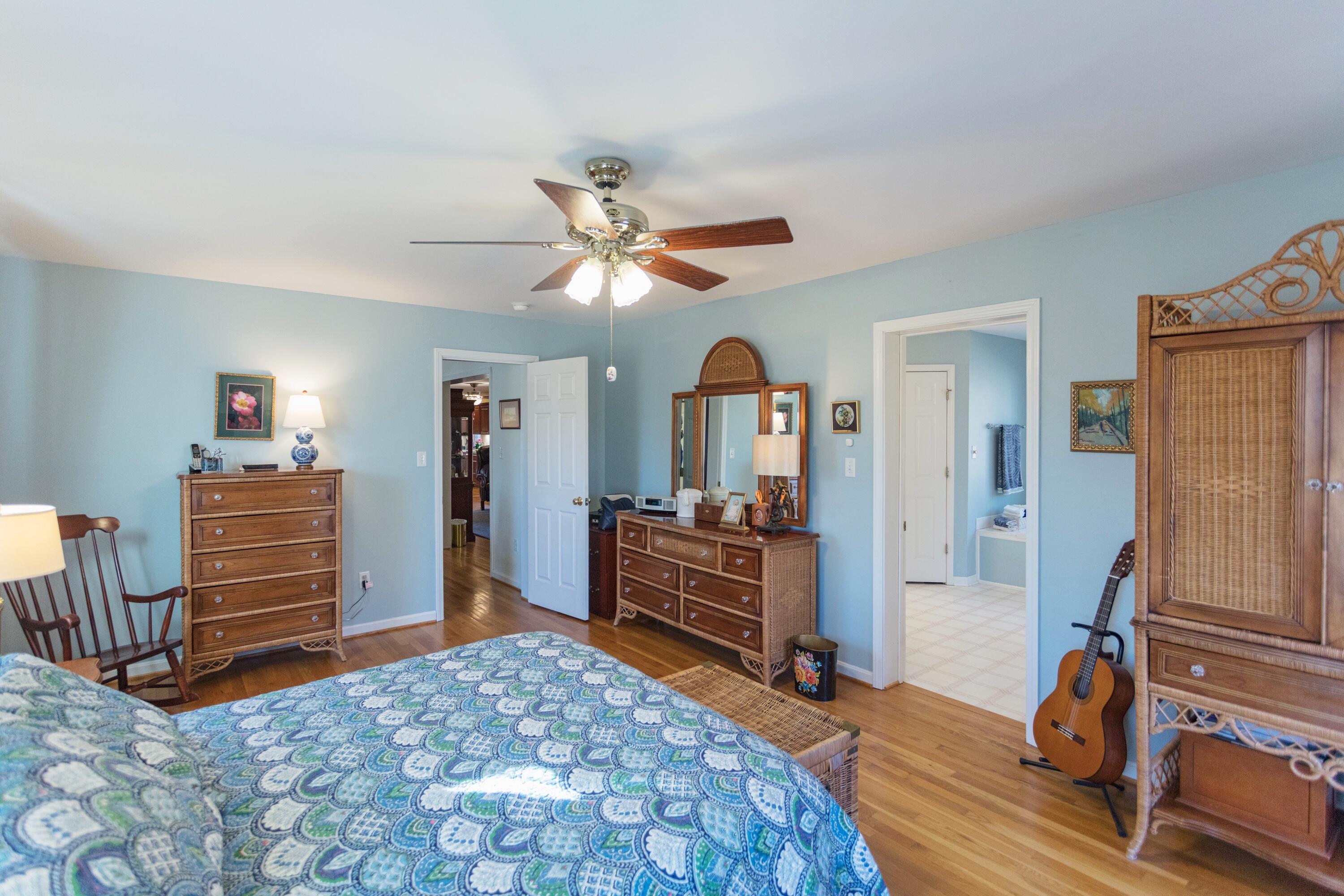 260 Round Hill Road Lexington, VA 24450 - Photo 22 of 71 22