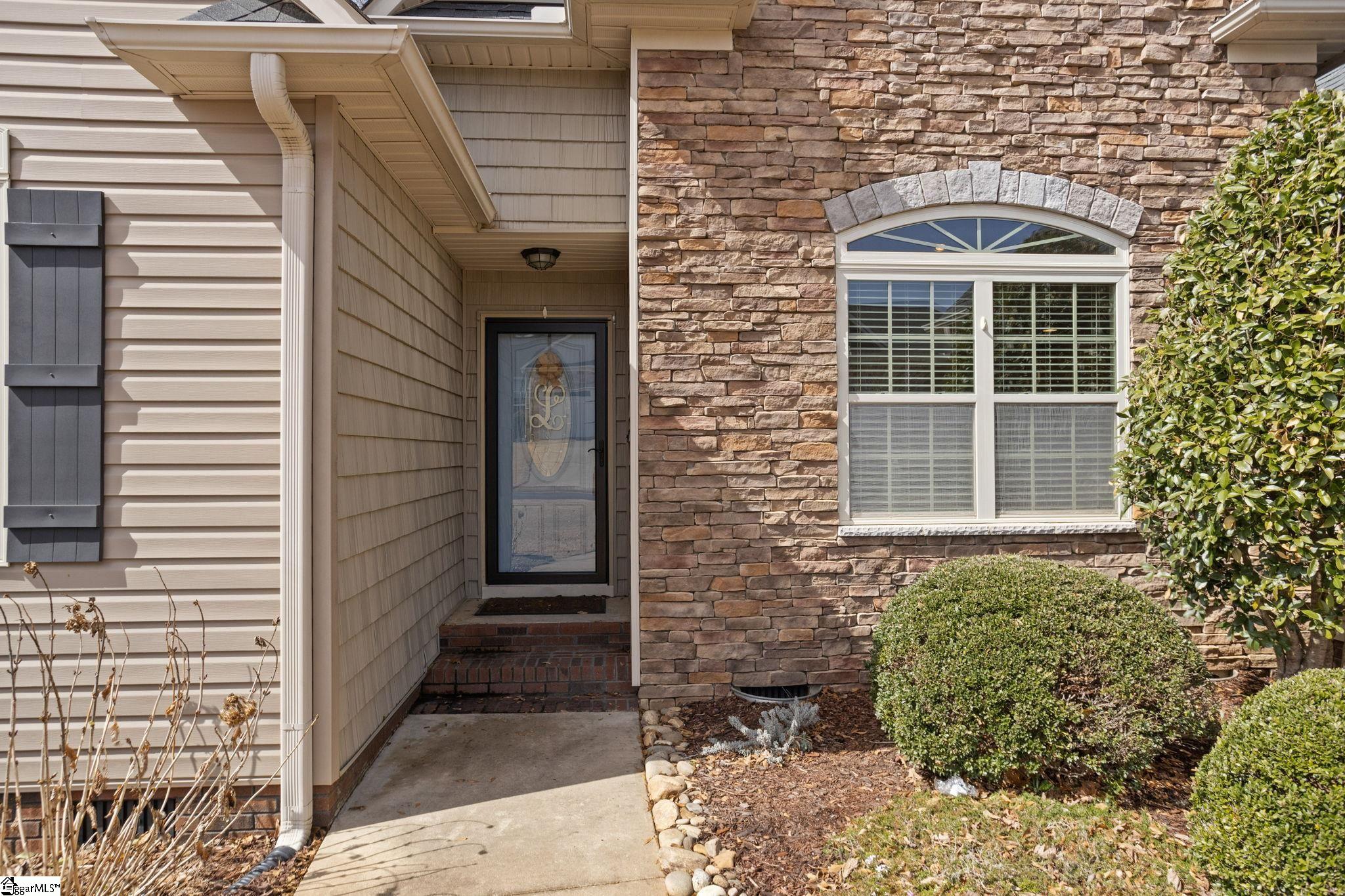 440 Risen Star Drive Boiling Springs, SC 29316 - Photo 2 of 32 Gallery Image 2