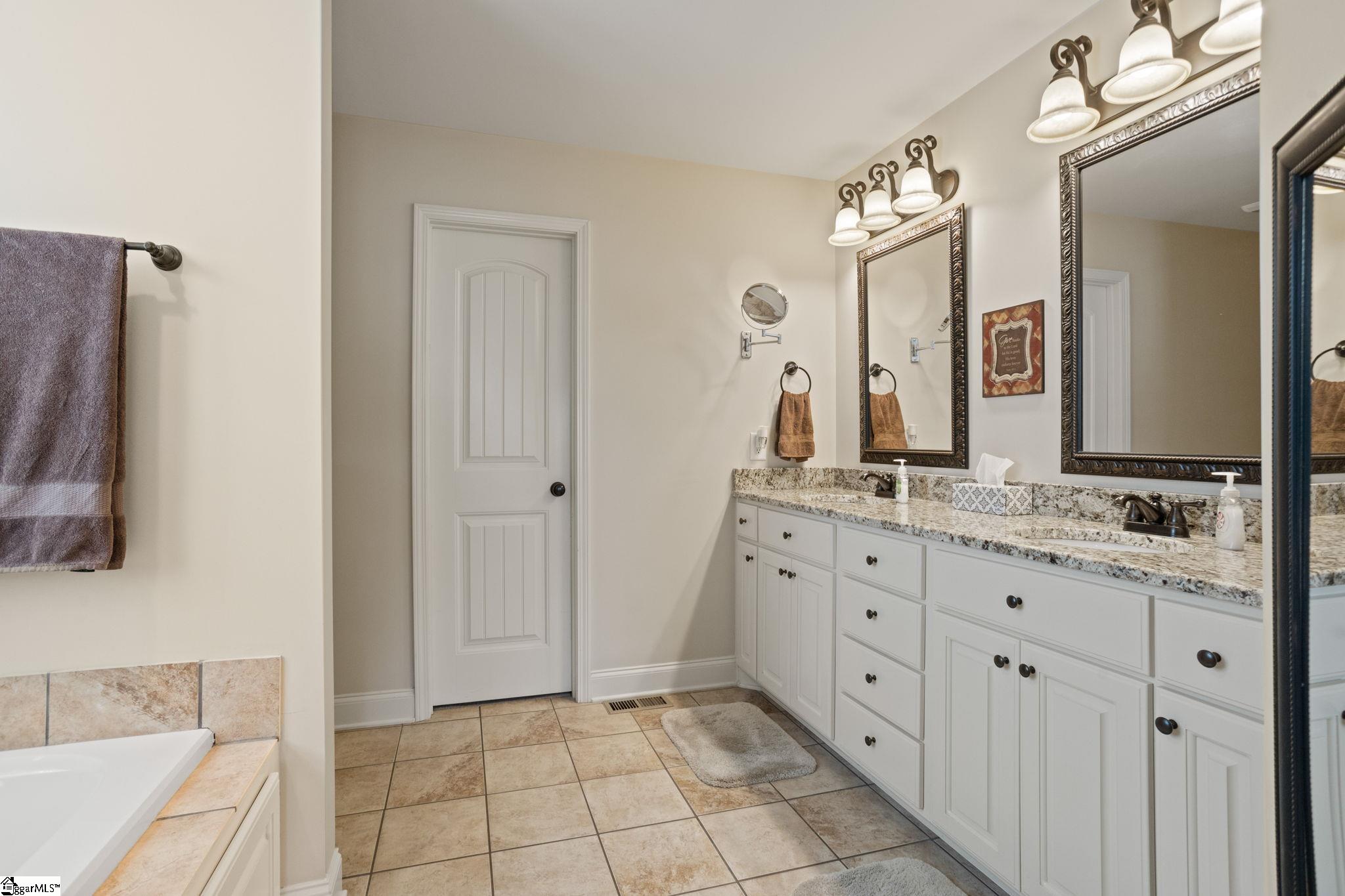 440 Risen Star Drive Boiling Springs, SC 29316 - Photo 21 of 32 Gallery Image 21