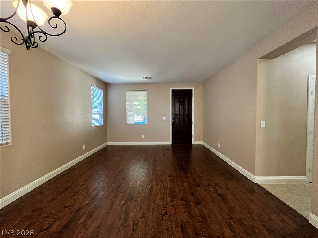 548 Ivy Spring Street Las Vegas, NV 89138 - Photo 5 of 26