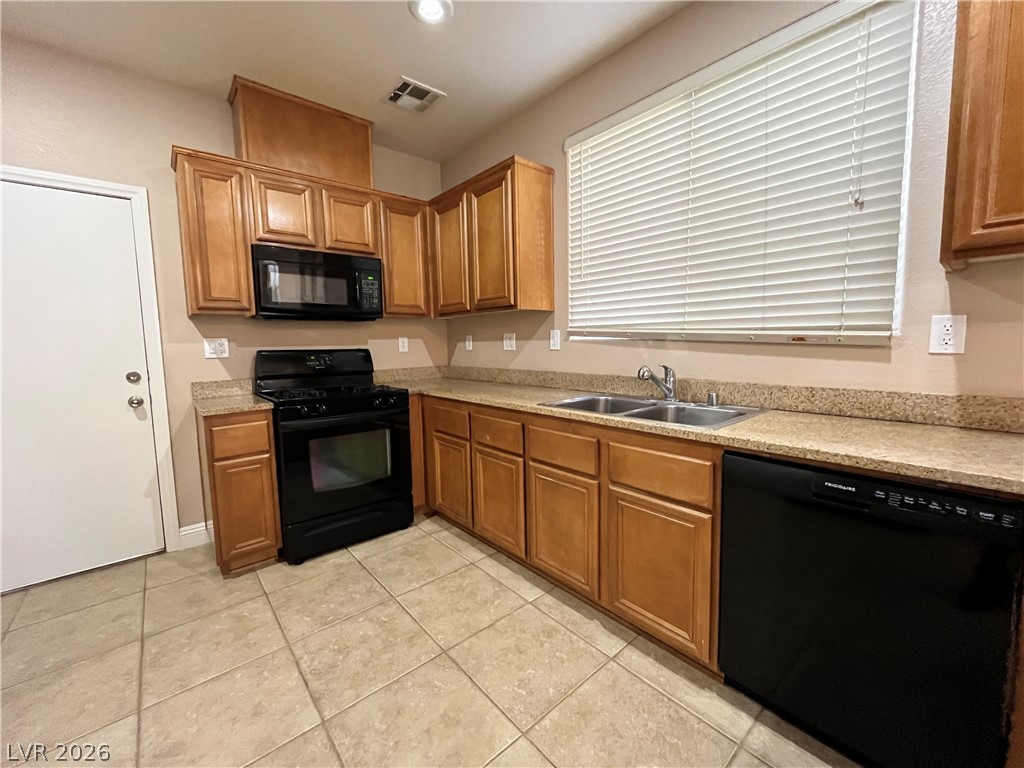 548 Ivy Spring Street Las Vegas, NV 89138 - Photo 8 of 26