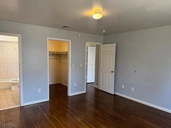 $2,700 | 39 Hedden Terrace, Newark, NJ 07108