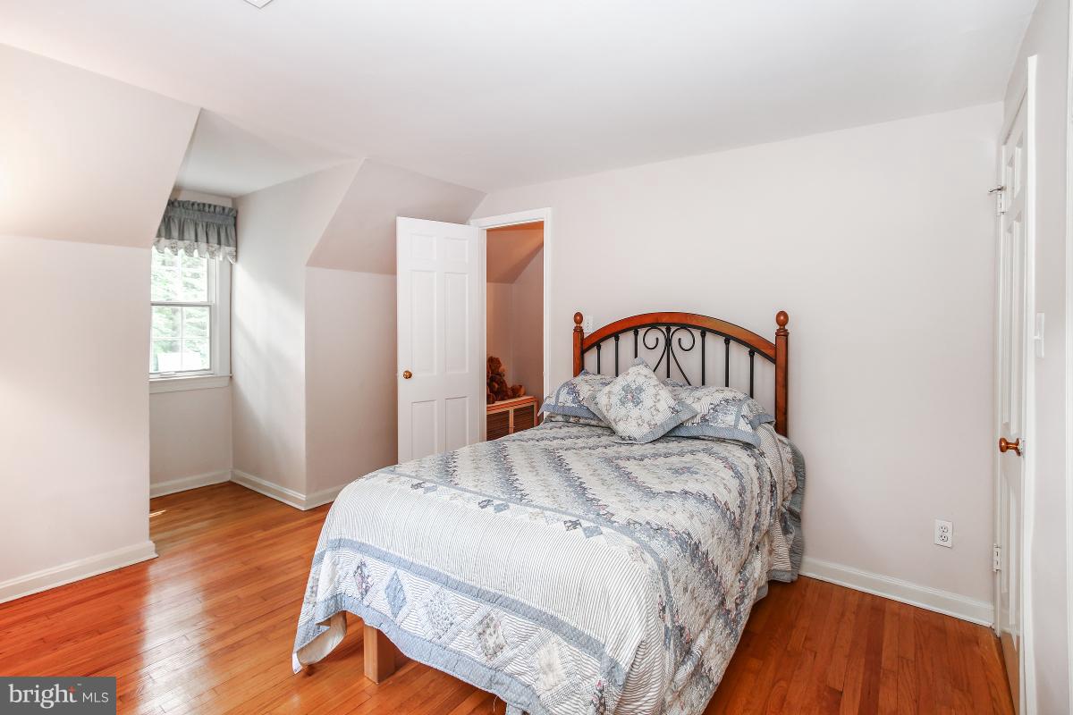 801 Midland Road Silver Spring, MD 20904 - Photo 17 of 30 Bedroom