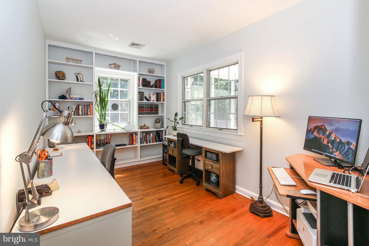 801 Midland Road Silver Spring, MD 20904 - Photo 10 of 30 First Floor Office