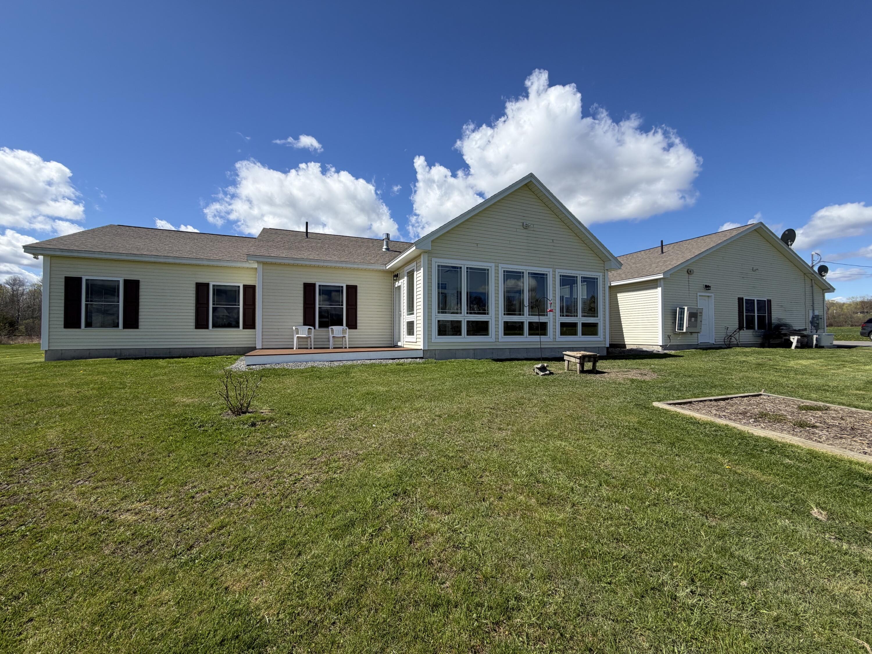 207 Corinth Road Hudson, ME 04449 - Photo 3 of 48 3