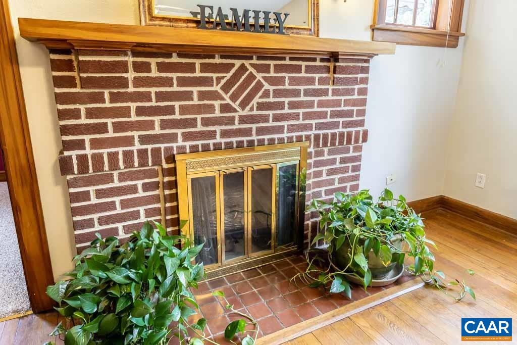115 Crompton Road Waynesboro, VA 22980 - Photo 13 of 55 Gallery Image 13