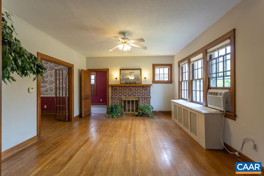 115 Crompton Road Waynesboro, VA 22980 - Photo 2 of 55 Gallery Image 2