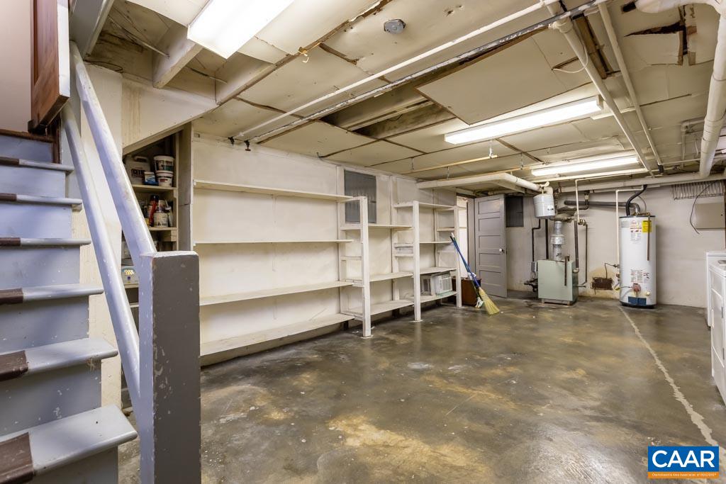 115 Crompton Road Waynesboro, VA 22980 - Photo 35 of 55 Gallery Image 35