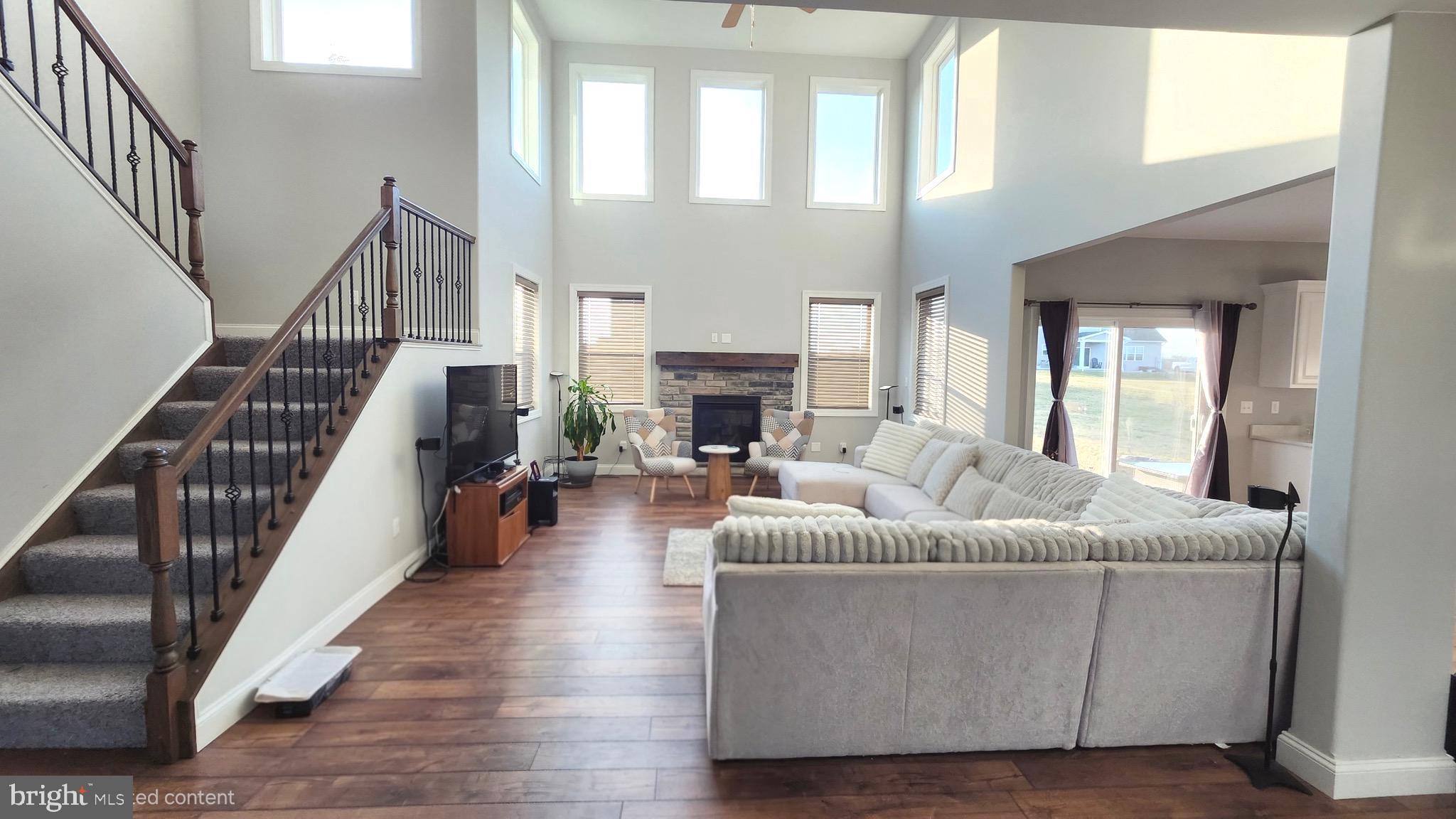 2510 Somerset Road Chambersburg, PA 17202 - Photo 2 of 32 a living room with furniture and a fireplace