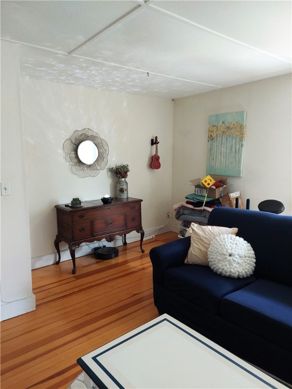 210 High Street Bristol, RI 02809 - Photo 26 of 30 2nd Fl-alcove can be used as a dining area