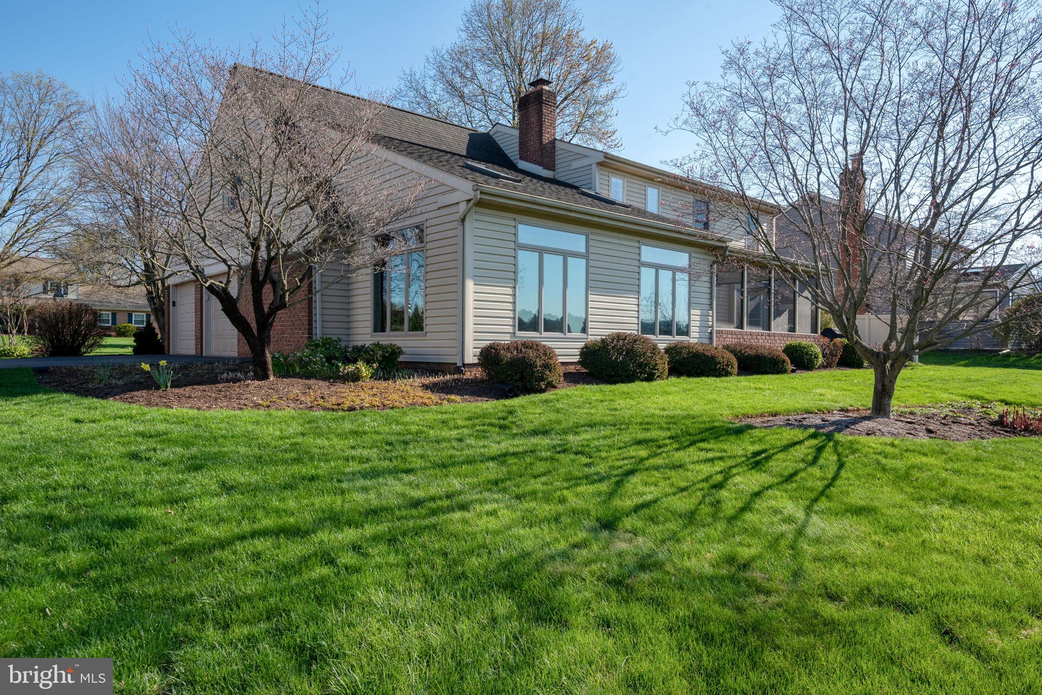 441 Trena Avenue Lancaster, PA 17601 - Photo 52 of 61 a front view of house with yard and green space