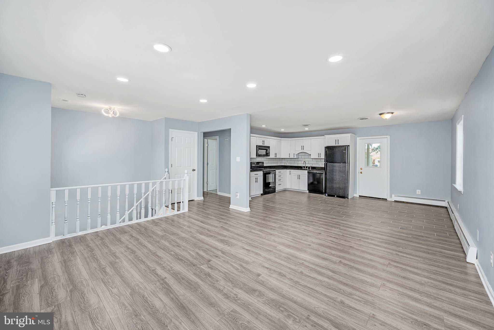 775 Radix Road Williamstown, NJ 08094 - Photo 4 of 26