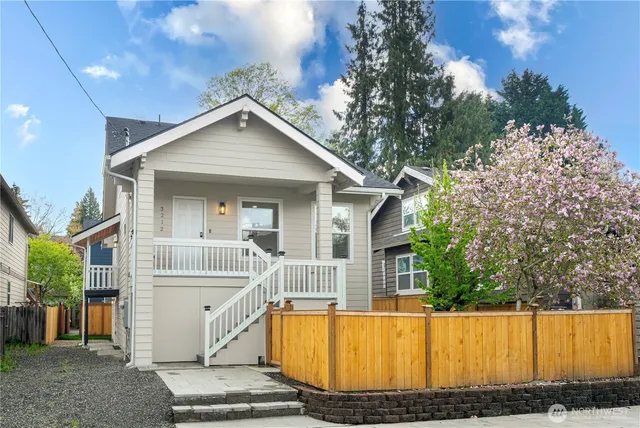 $1,150,000 | 3212 35th Avenue South, Seattle, WA 98144