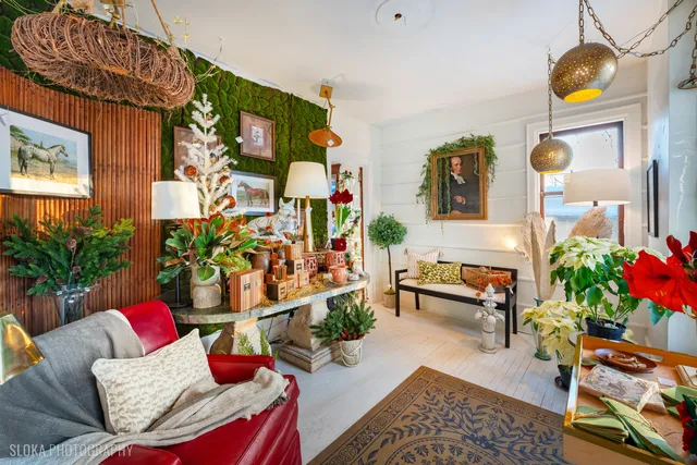 a view of a entryway