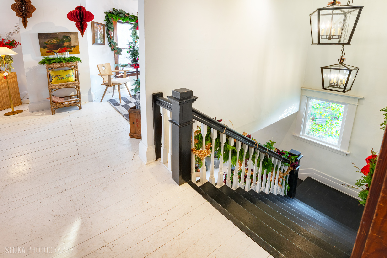 428 West State Street Geneva, IL 60134 - Photo 43 of 61 a view of entryway with a front door