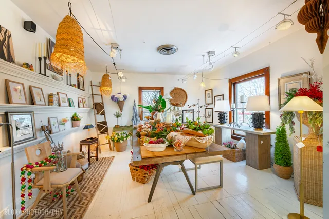 a view of an outdoor space